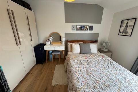 1 bedroom apartment for sale, Pageant Avenue, London