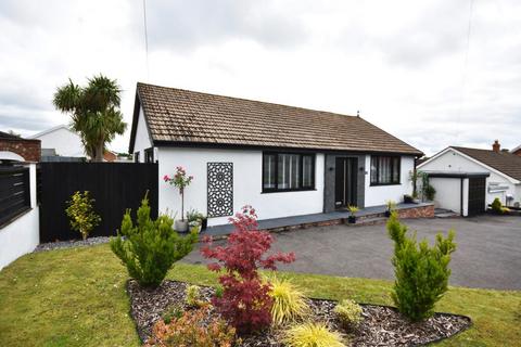 3 bedroom detached bungalow for sale, Glen Road, West Cross, Swansea