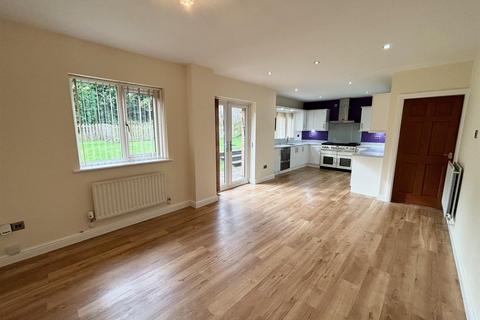 5 bedroom house to rent, Norton Drive, Wythall, Birmingham