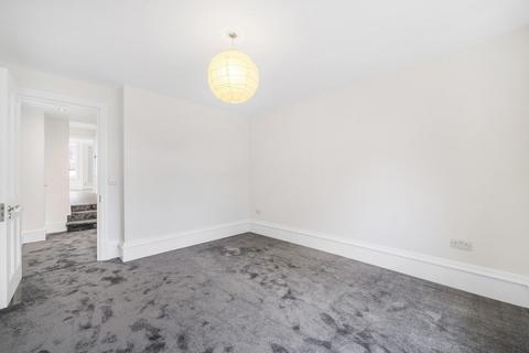 2 bedroom flat for sale, Maplestead Road, SW2