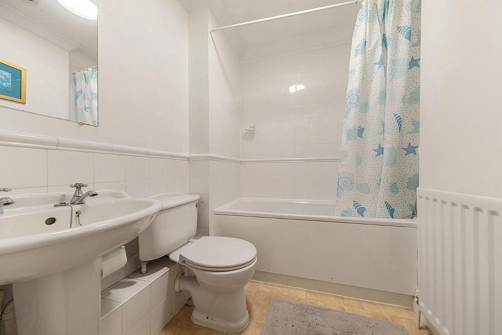 Bathroom.jpg