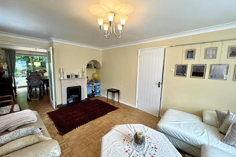 4 bedroom detached house for sale, George Road, Fleet GU51