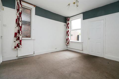 164 Ferham Road, Rotherham, S61 1DZ
