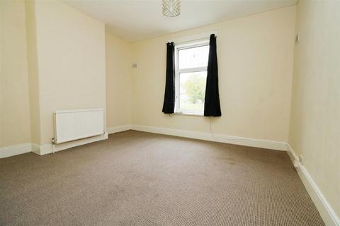 164 Ferham Road, Rotherham, S61 1DZ