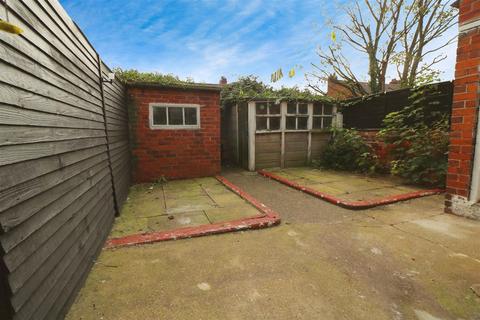 164 Ferham Road, Rotherham, S61 1DZ