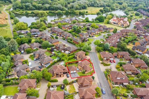 37 Gatcombe, Great Holm, Milton Keynes, MK8 9EA