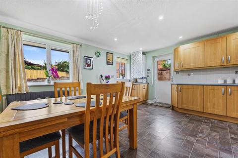 37 Gatcombe, Great Holm, Milton Keynes, MK8 9EA