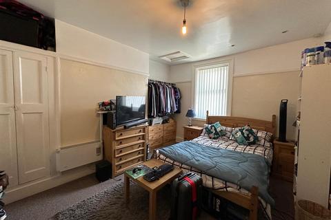 Studio for sale, 32 Alhambra Road, Southsea