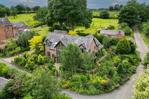 3 bedroom detached house for sale, Main Street, Little Stretton, Leicester