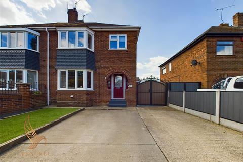 3 bedroom semi-detached house for sale, Stockingate, Pontefract WF9