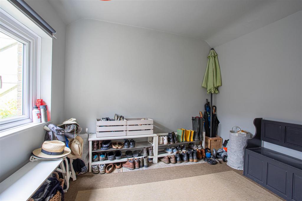 Wainhouse - 8 Heathfield place, HX3 0 BX-3.jpg