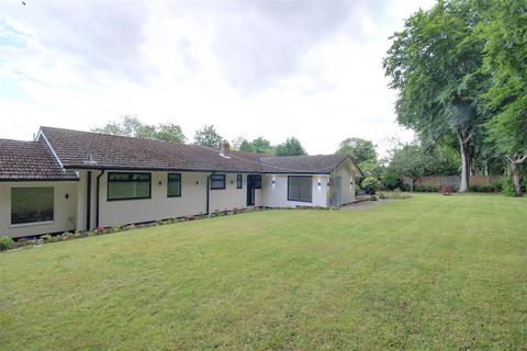 3 bedroom detached bungalow for sale, Woodlands Rise, North Ferriby