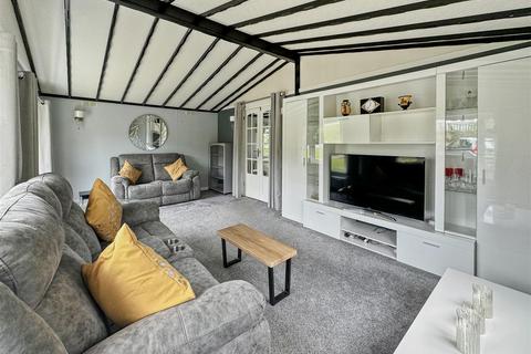 2 bedroom park home for sale, Woodlands Estate, Blean, Canterbury