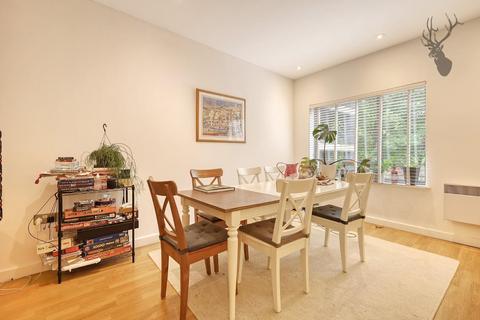 2 bedroom flat for sale, Justines Place, Bethnal Green