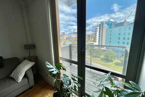 2 bedroom flat to rent, Merchants Quay, East Street, Leeds