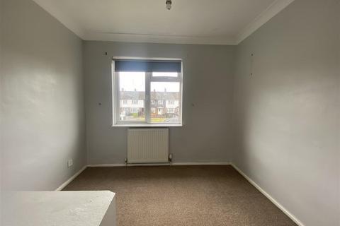 5 Cedar Close, Aldershot, GU12 4BD