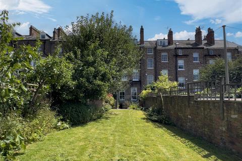 18 Bootham Terrace, York, YO30 7DH