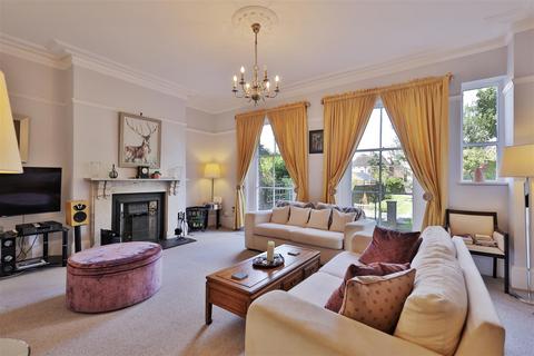 18 Bootham Terrace, York, YO30 7DH
