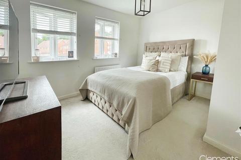 7 Linnet Road, Hemel Hempstead, HP3 0FP