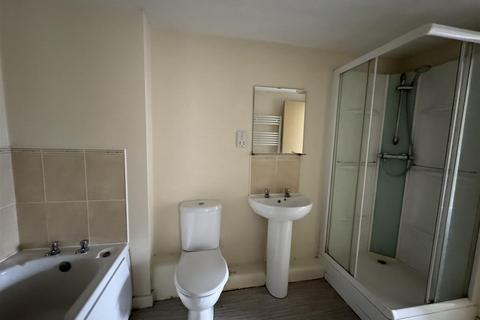 2 bedroom house to rent, 12 Arrivato Plaza, Hall Street, St. Helens