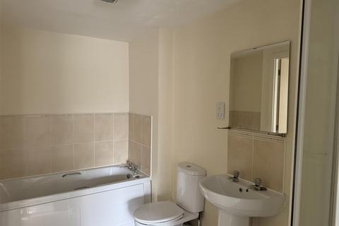 2 bedroom house to rent, 12 Arrivato Plaza, Hall Street, St. Helens