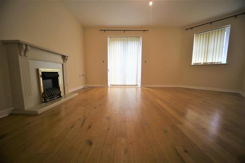 2 bedroom flat to rent, Scholars Walk, Langley, Berkshire