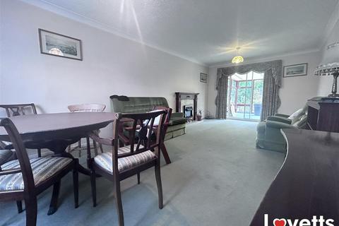 4 bedroom detached house to rent, Westmarsh Drive, Margate