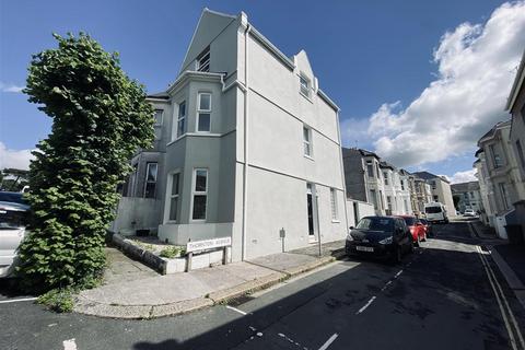 3 bedroom end of terrace house for sale, Thornton Avenue, Plymouth PL4