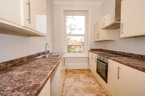 2 bedroom flat for sale, Linton Road, Hastings