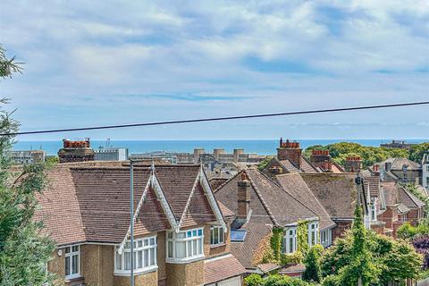 2 bedroom flat for sale, Linton Road, Hastings