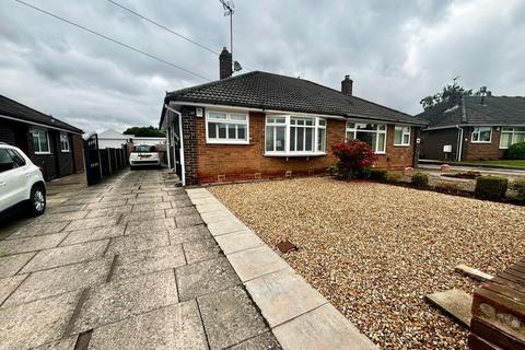 2 bedroom semi-detached bungalow for sale, Glebelands Close, Garforth, Leeds