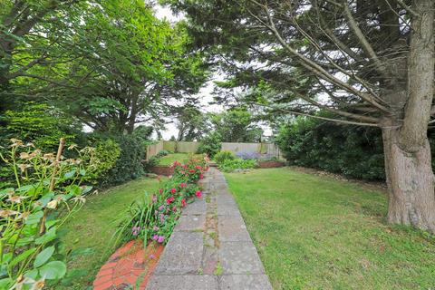 2 bedroom semi-detached bungalow for sale, Grassmere Avenue, Telscombe Cliffs, Peacehaven