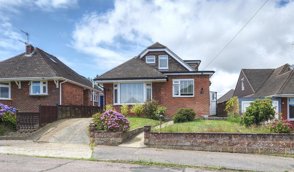 Bidwell Avenue, BexhillOnSea 4 bed detached house for sale £485,000