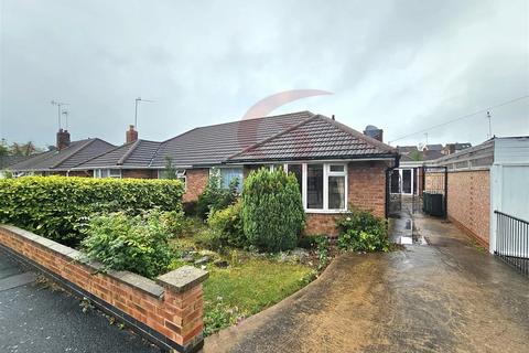 3 bedroom semi-detached bungalow for sale, Spencer Avenue, Leicester LE4