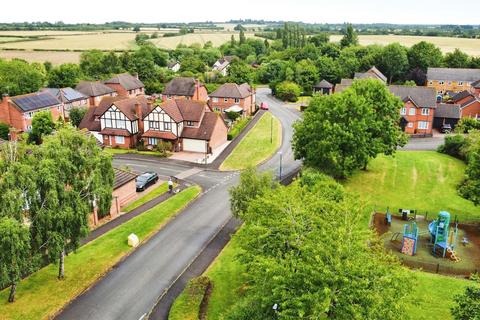 4 bedroom detached house for sale, Rainsbrook Close, Southam