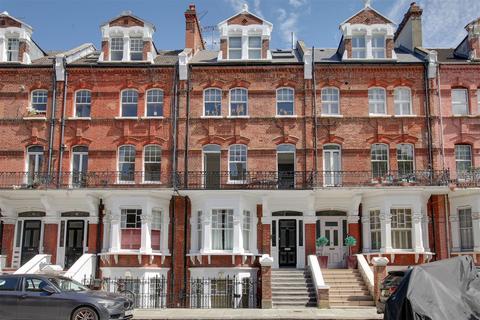 2 bedroom flat for sale, Avonmore Road, West Kensington, London