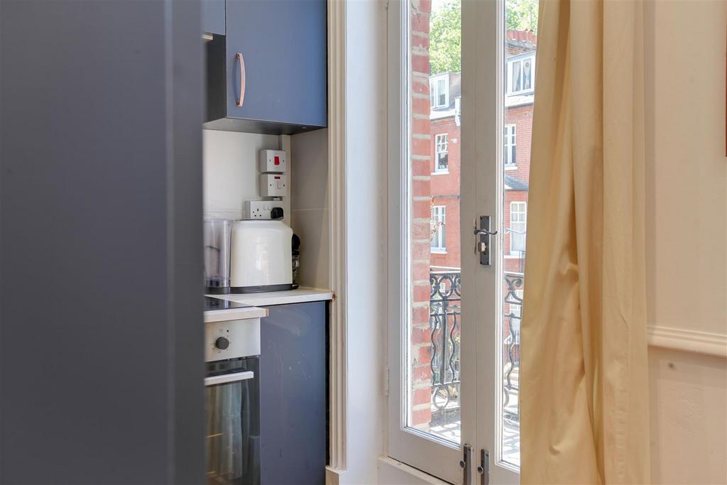 Kitchen/Reception Room