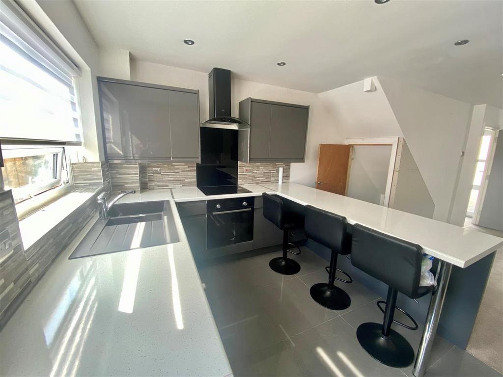 93 st michales kitchen 2.jpg