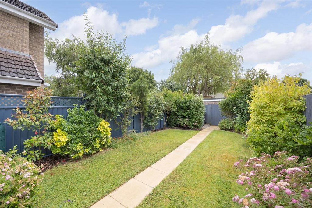 22 Brook Road Trowbridge BA14 9 DN (19).jpg