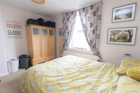 2 bedroom property for sale, Bell Street, North Shields