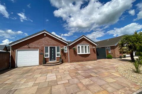 3 bedroom detached bungalow for sale, Bollinbarn, Macclesfield