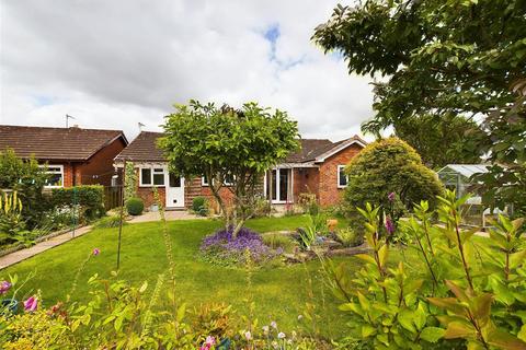 2 bedroom detached bungalow for sale, Stepstile, Lyonshall