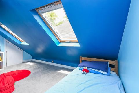 6 Charters Avenue, Codsall, Wolverhampton, WV8 2JH