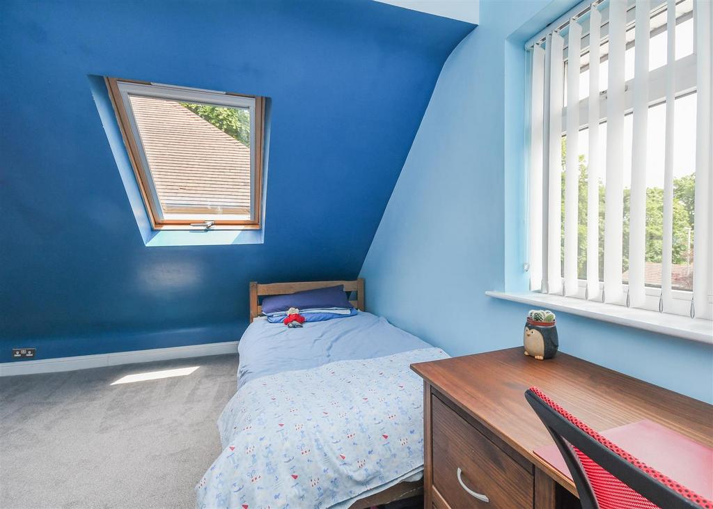 6 Charters Avenue - Bedroom 3.jpg