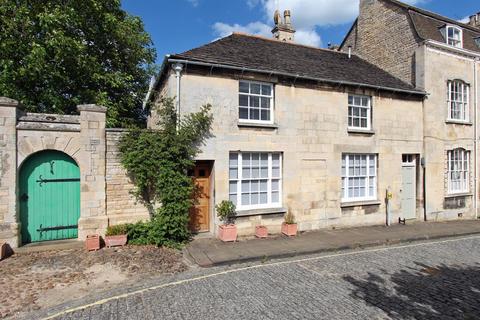 3 bedroom character property to rent, Barn Hill, Stamford