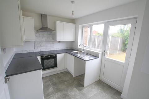 2 bedroom semi-detached house to rent, Styles Close, Bradwell. NR31 8RJ