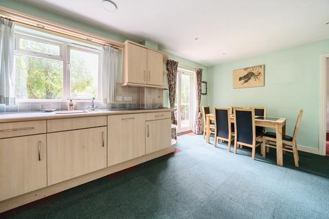 4 bedroom detached house for sale, Fleet Road,  Farnborough , GU14