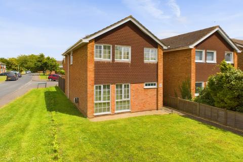 4 bedroom detached house for sale, Cetus Crescent, Leighton Buzzard, LU7