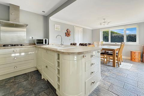 34 Heycroft Way, Tiptree, Colchester, CO5 0DN