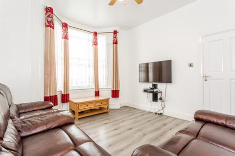 32 Ellesmere Road, London, E3 5QX